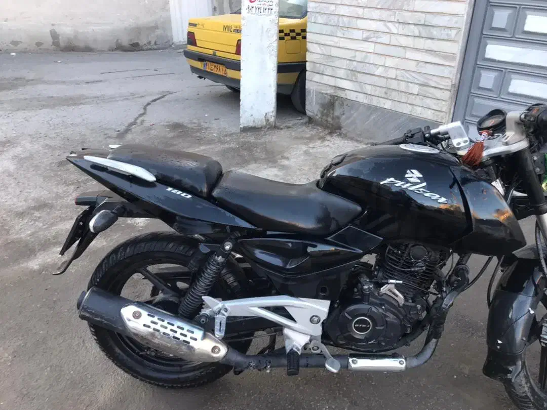 پالس۱۸۰|موتورسیکلت|تبریز, |دیوار