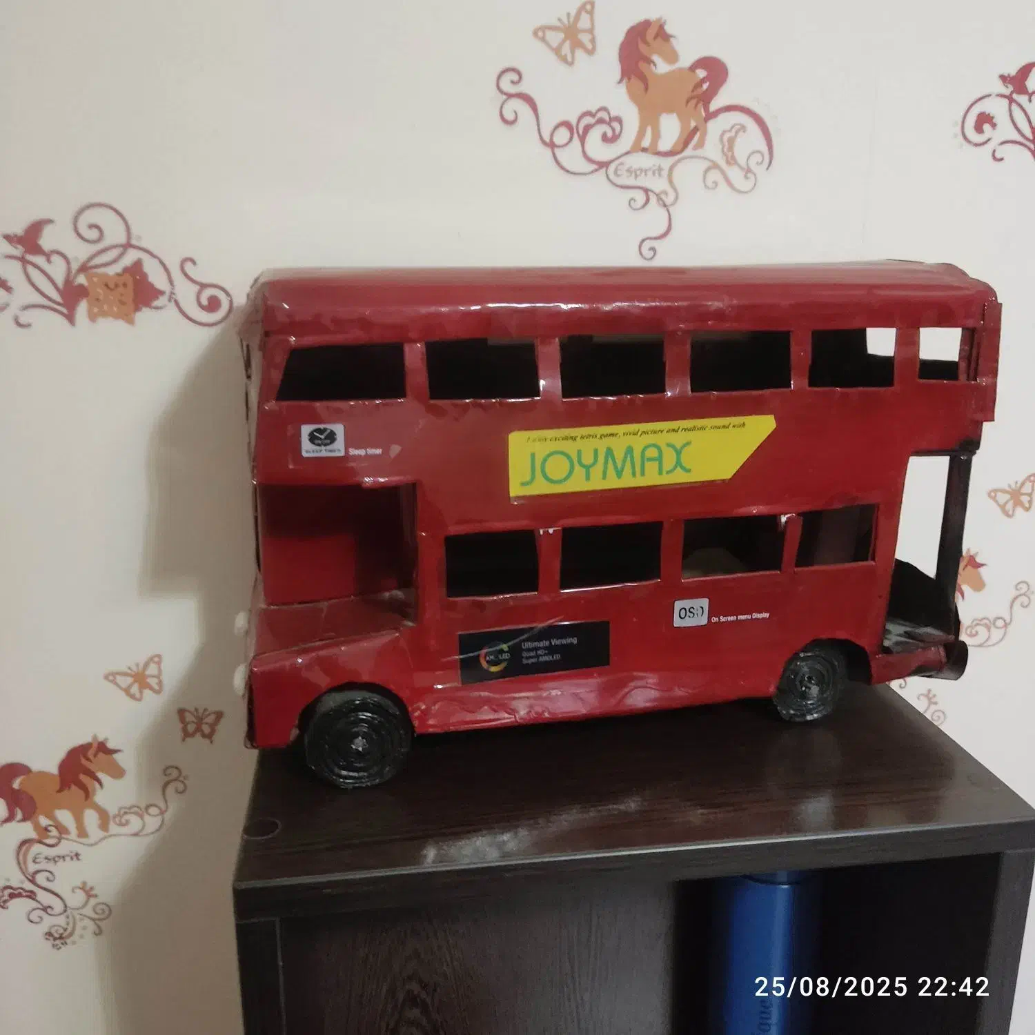 ماکت فلزی اتوبوس|اسباب‌بازی بچه|تهران, جوانمردان (اندیشه)|دیوار