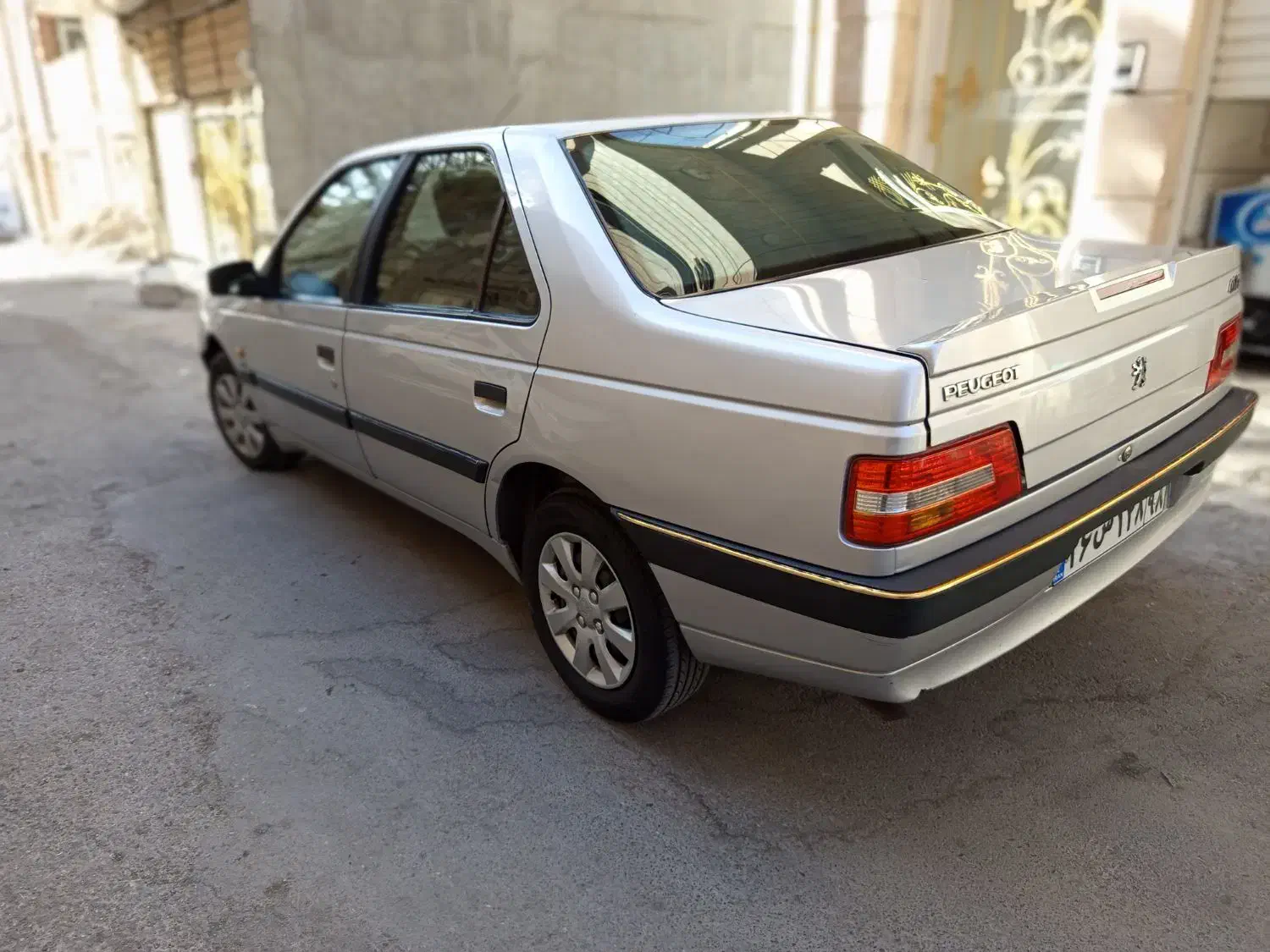 حمل مسافر از ایلام تهران سه شنبه یک نفر|خدمات حمل و نقل|ایلام, |دیوار