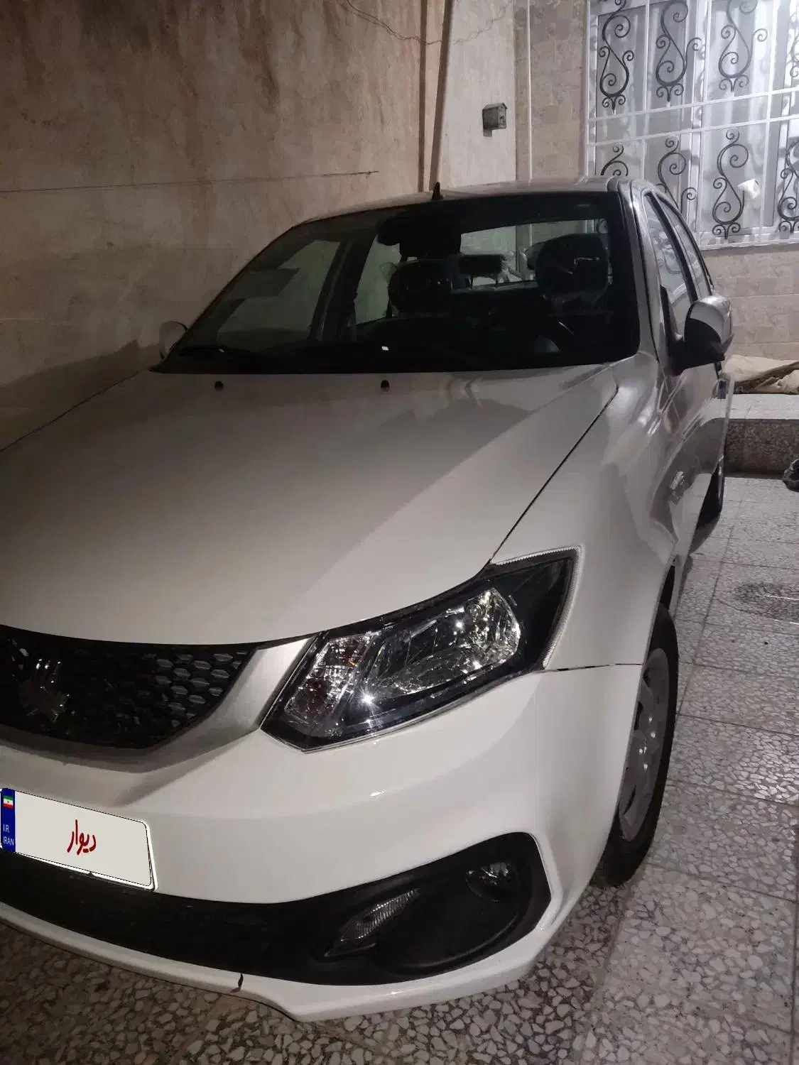 ساینا s|خودرو سواری و وانت|هشتگرد, شهرک بعثت|دیوار