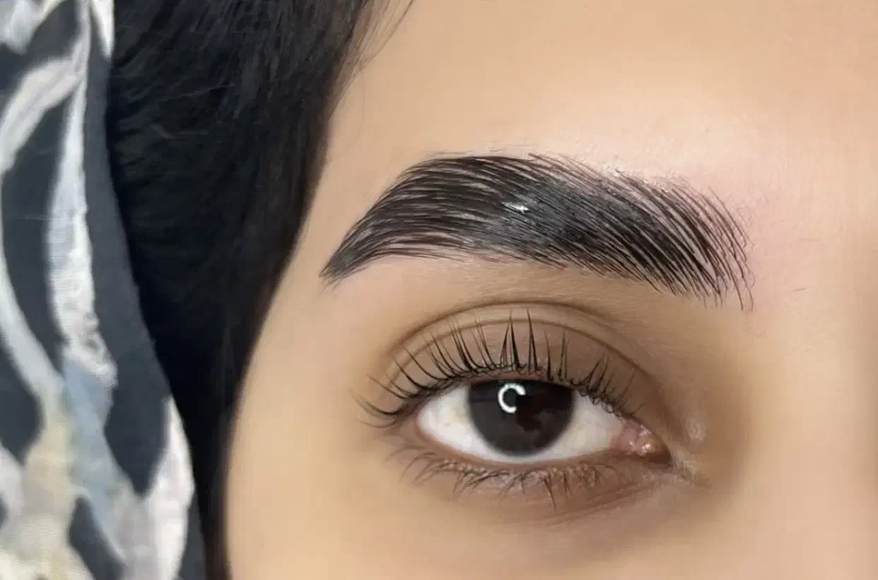 اکستیشن مژه|خدمات آرایشگری و زیبایی|میانه, |دیوار