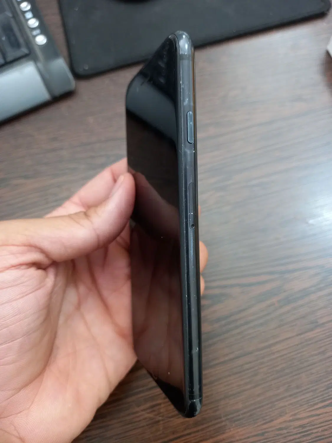 iphone se 2020|موبایل|اصفهان, شهریار|دیوار