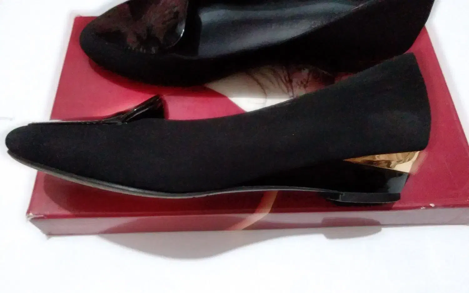 کفش|کیف، کفش، کمربند|پاکدشت, پاکدشت (مامازند)|دیوار