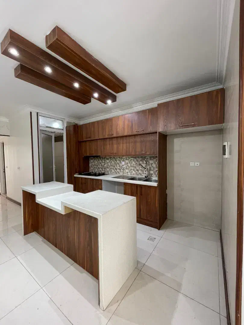 ۱۲۵متر / ۲خواب /فول امکانات /۴ساله/همسایه آفتاب