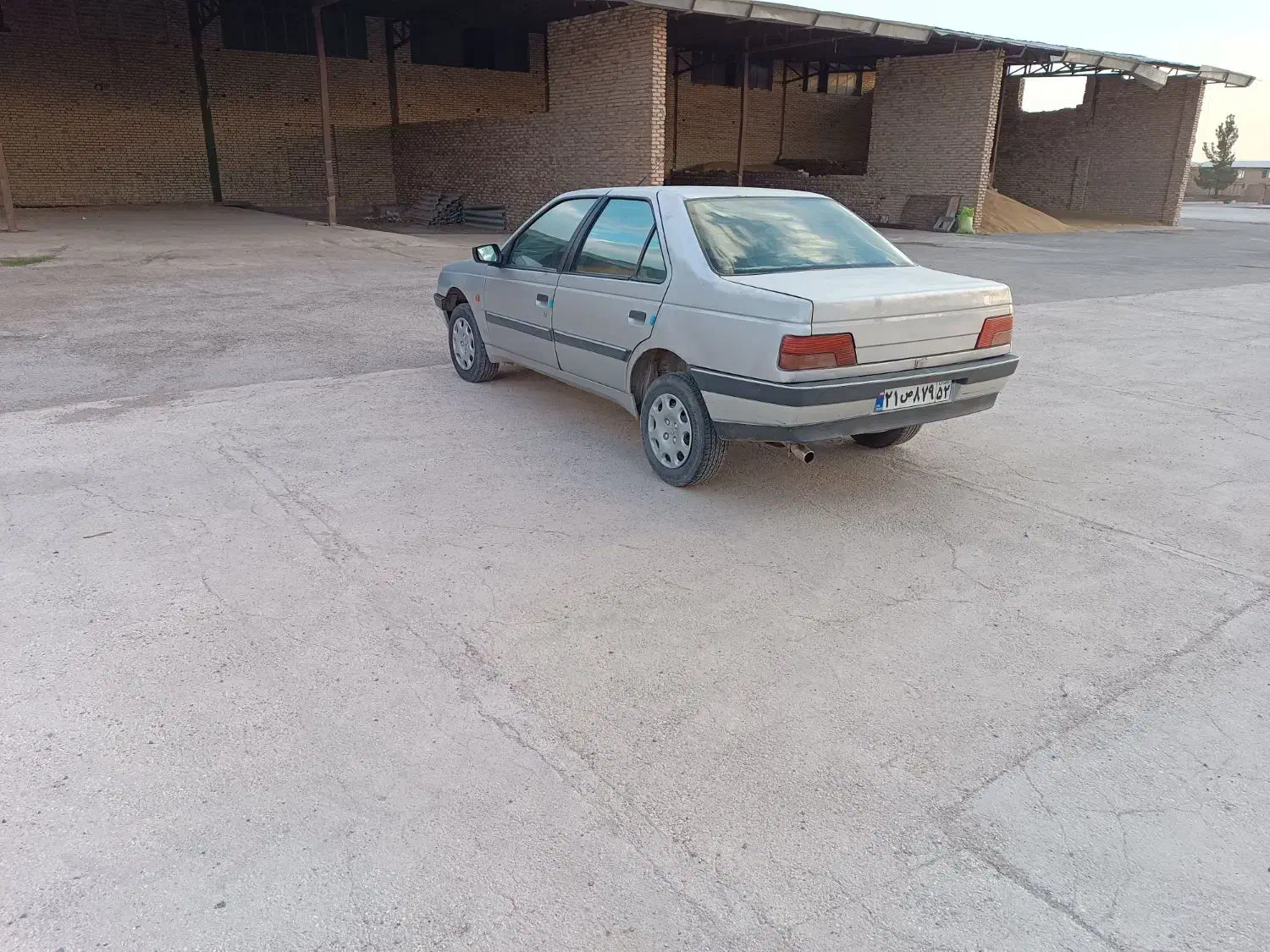 پژو۴۰۵ مدل۸۵|خودرو سواری و وانت|قائن, |دیوار