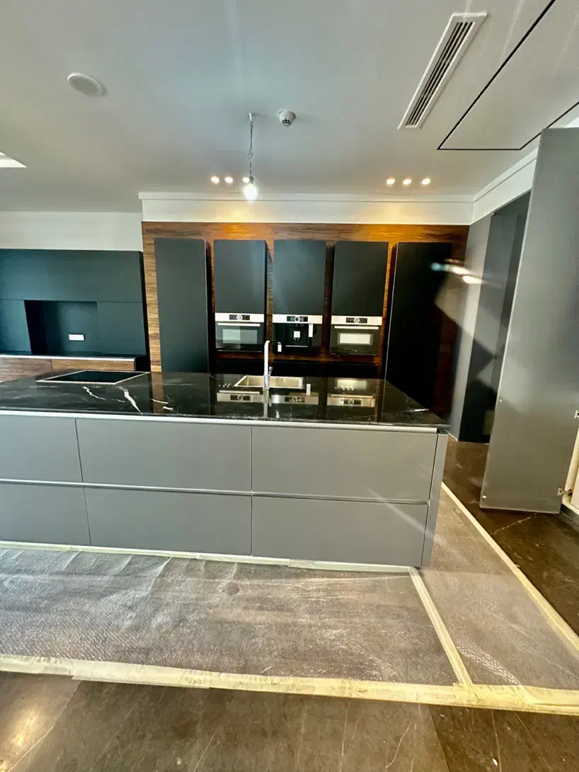 ۳۸۰متر مدرن+۳۰متر تراس ویوو شهر و باغ