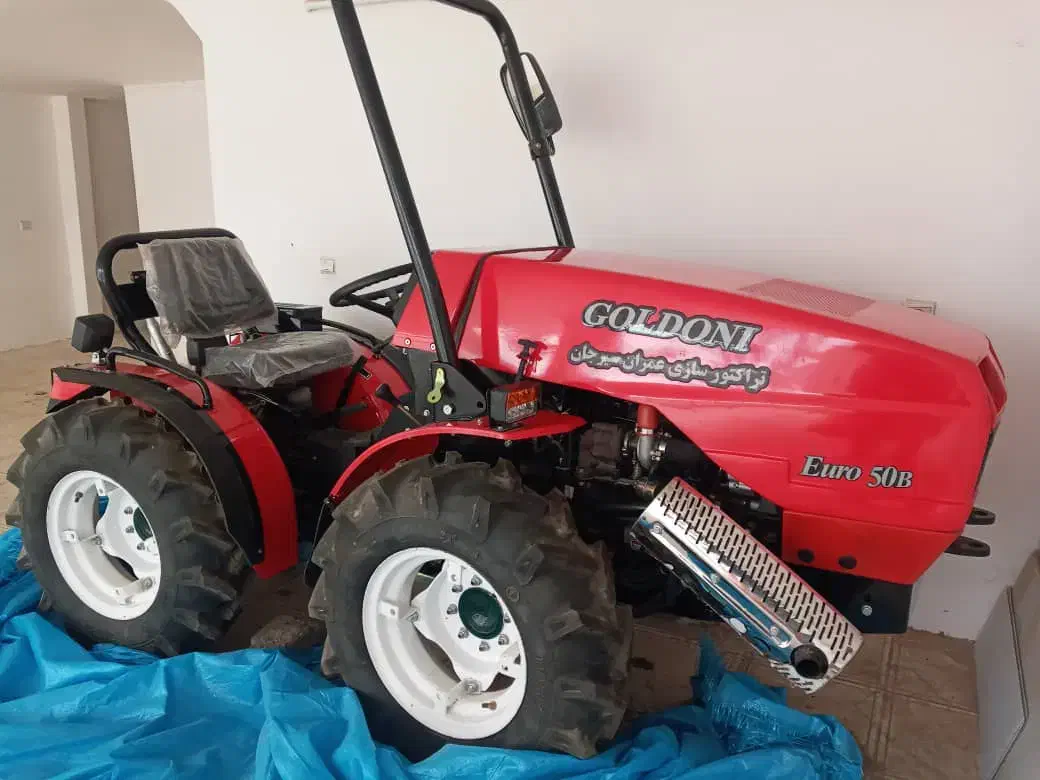 تراکتور کمرشکن سیرجان|خودرو سنگین|آشخانه, |دیوار