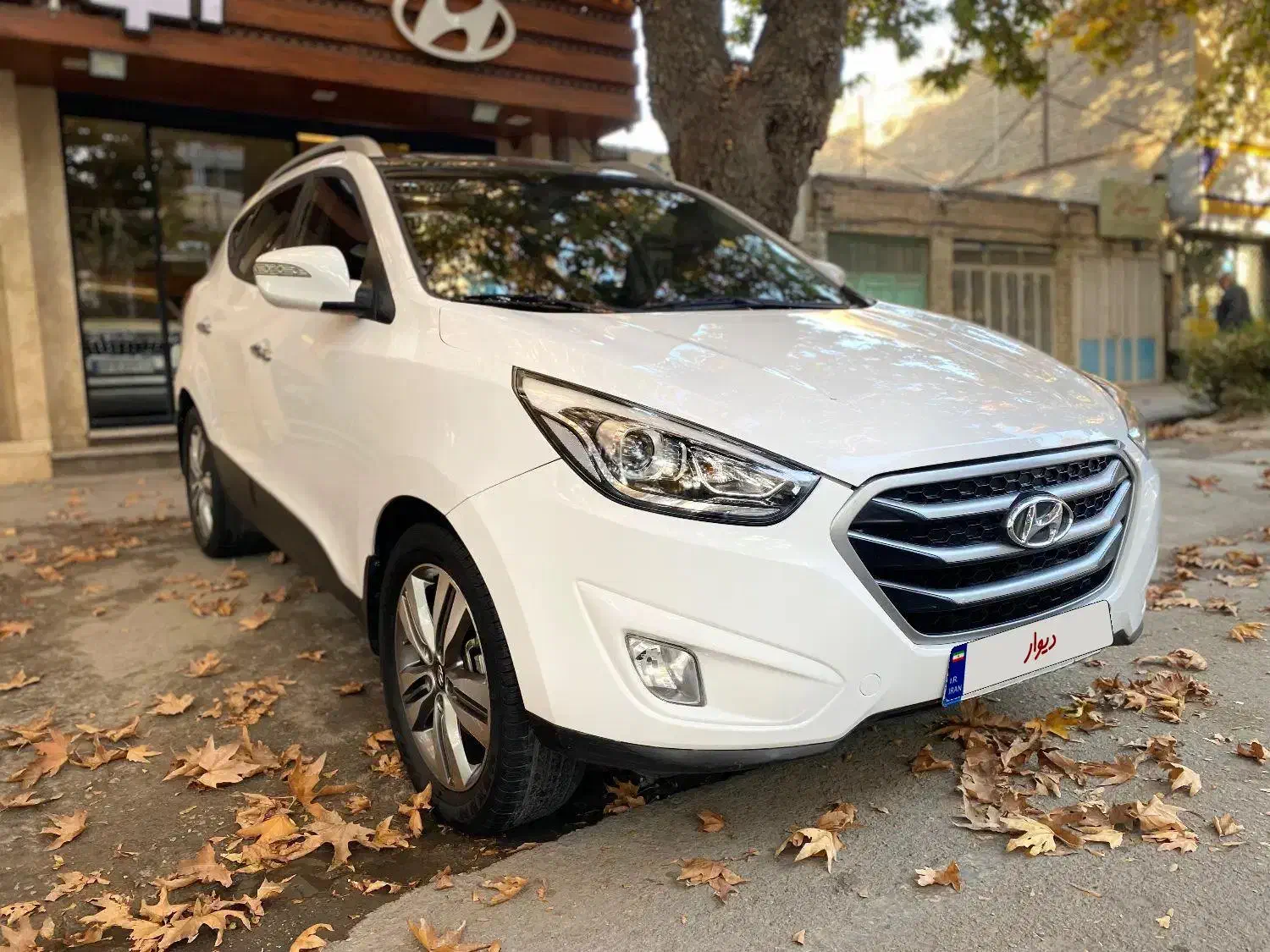 توسان ۲۰۱۵|خودرو سواری و وانت|بجنورد, |دیوار