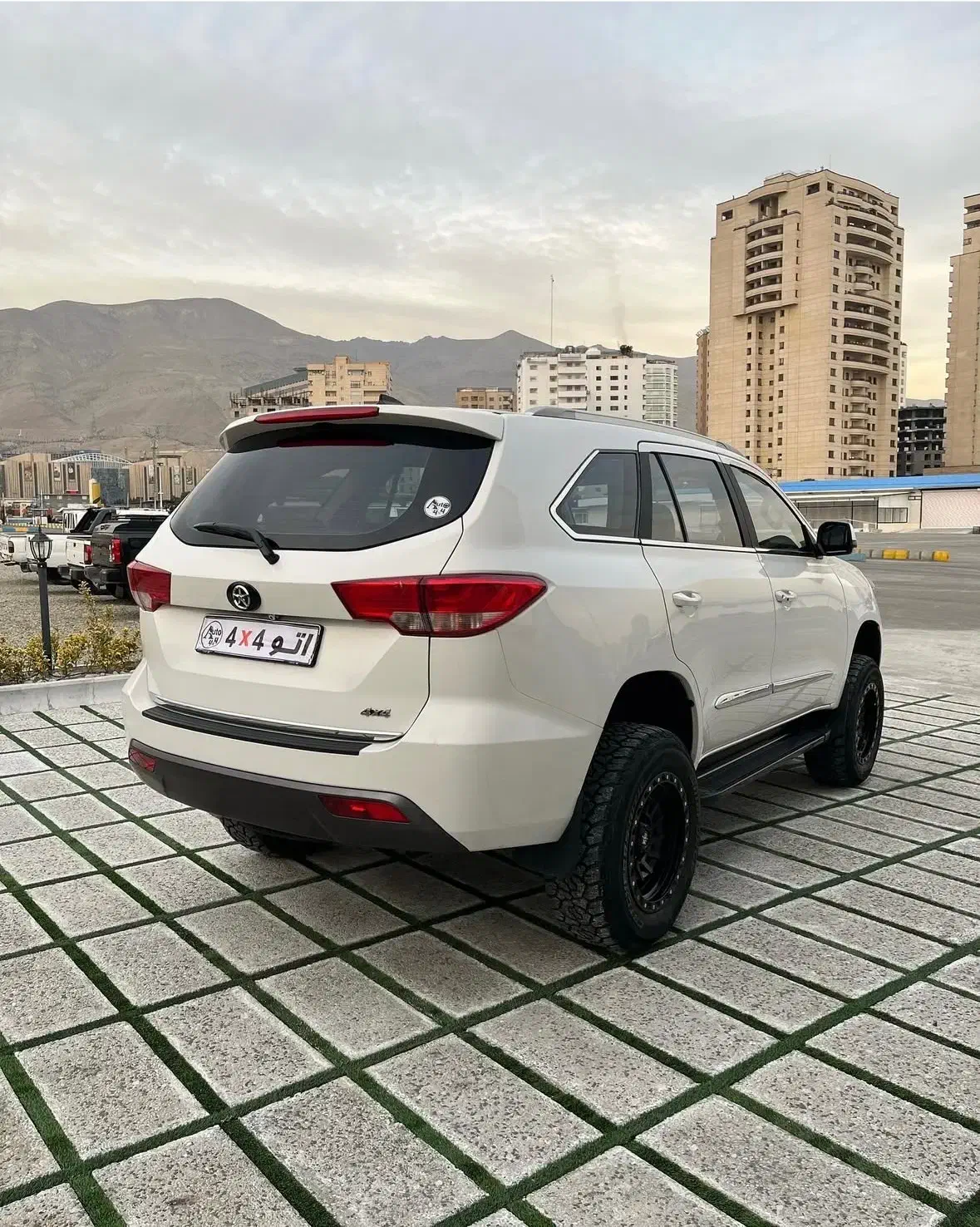 دایون y5|خودرو سواری و وانت|تهران, دریاچه شهدای خلیج فارس|دیوار