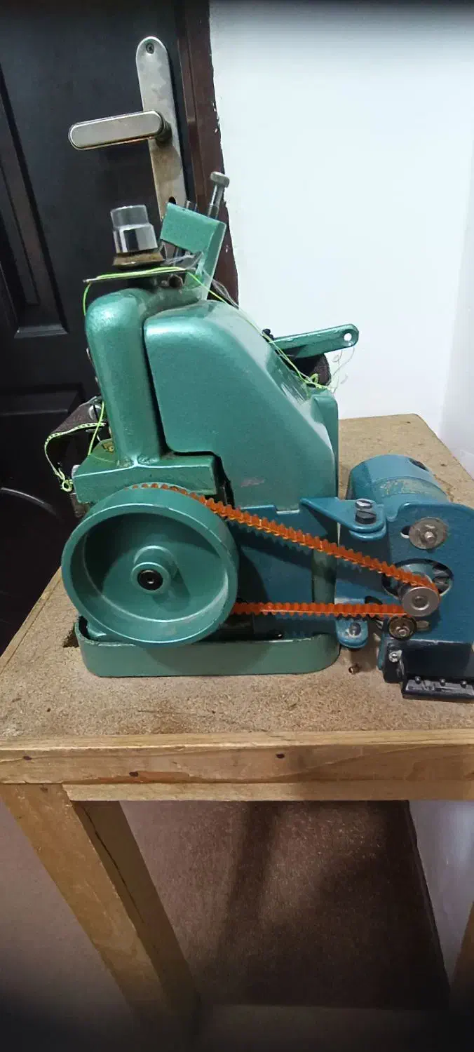 چرخ سرودز مارک پروانه. پر قدرت و کم خرج|چرخ خیاطی و ریسندگی|جوانرود, |دیوار