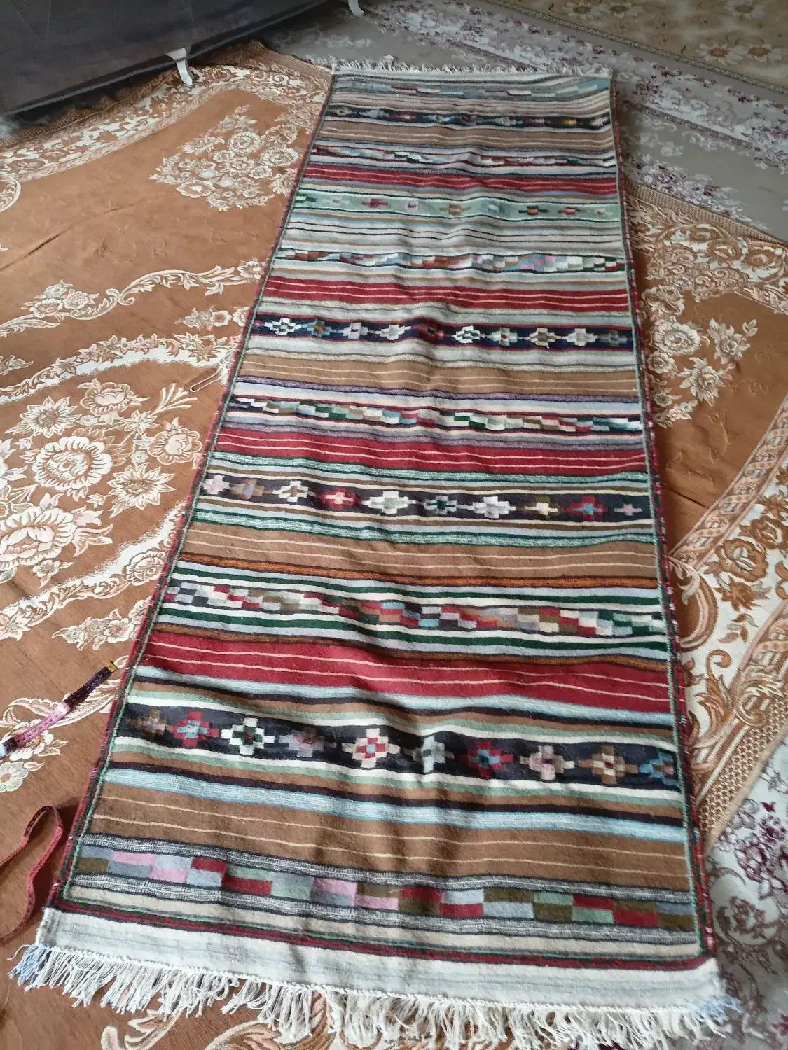 گلیم سنتی،|گلیم، جاجیم، گبه|بیرجند, |دیوار