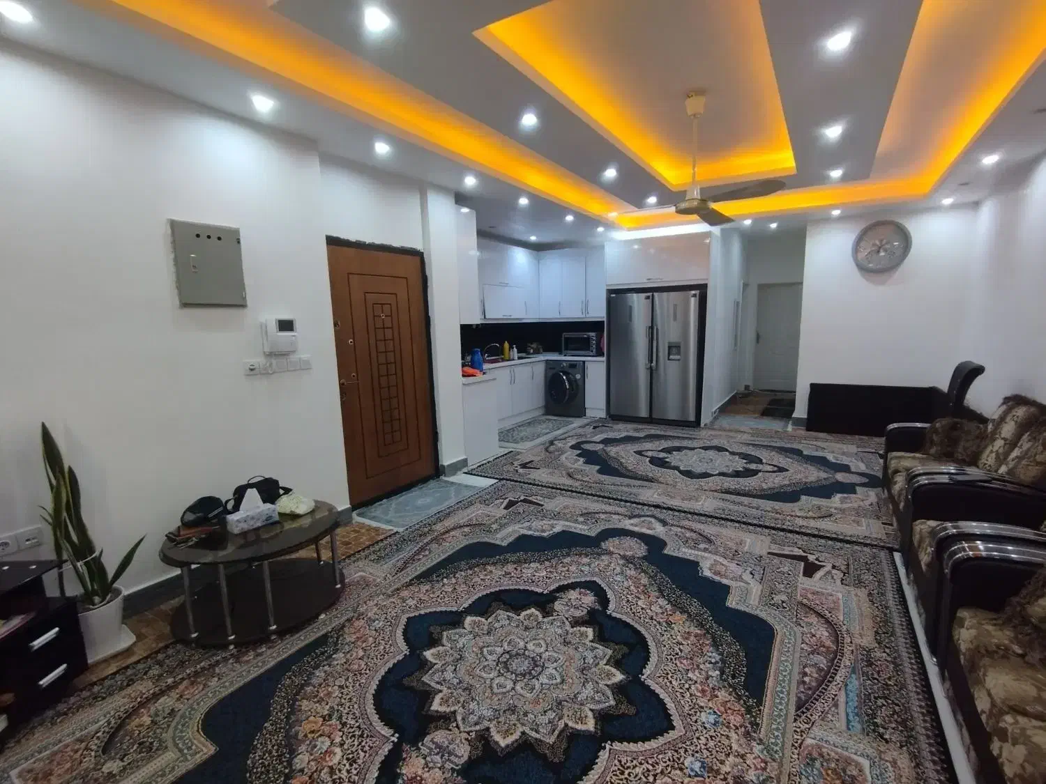 ۸۵ متر طلایی *۱۶ متری آسمان وامدار|فروش آپارتمان|اهواز, کوی مهدیس|دیوار