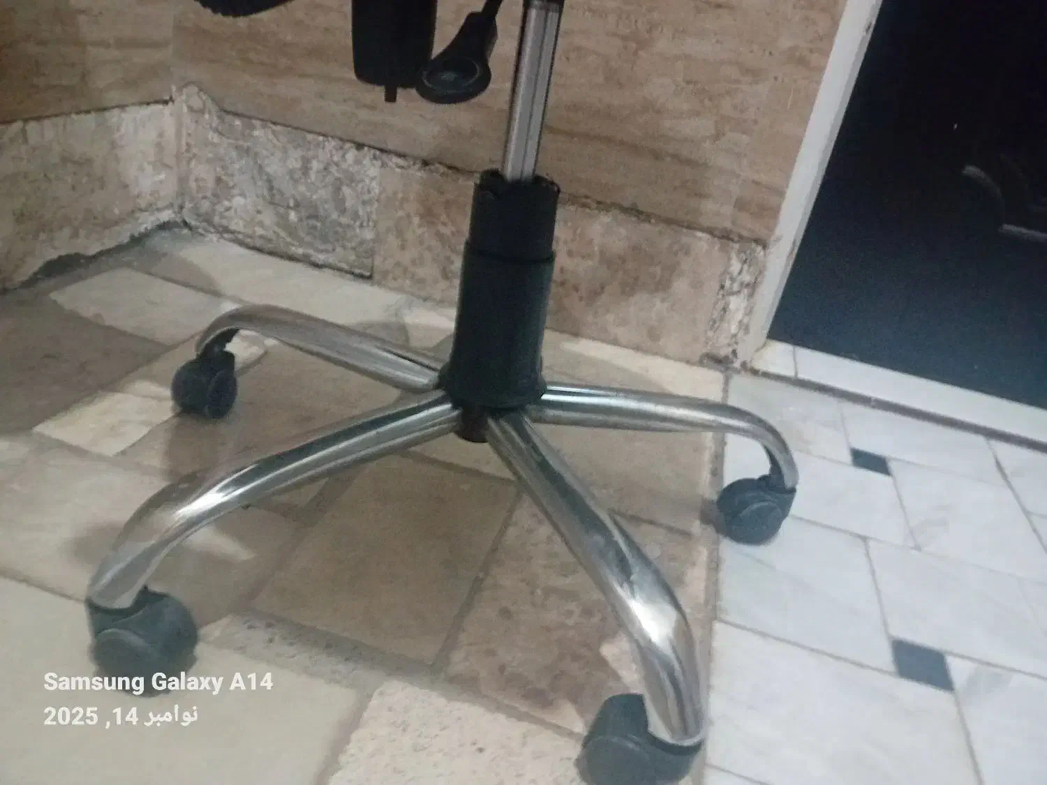 صندلی قیمت مناسب|صندلی و نیمکت|قم, شهرک فاطمیه|دیوار