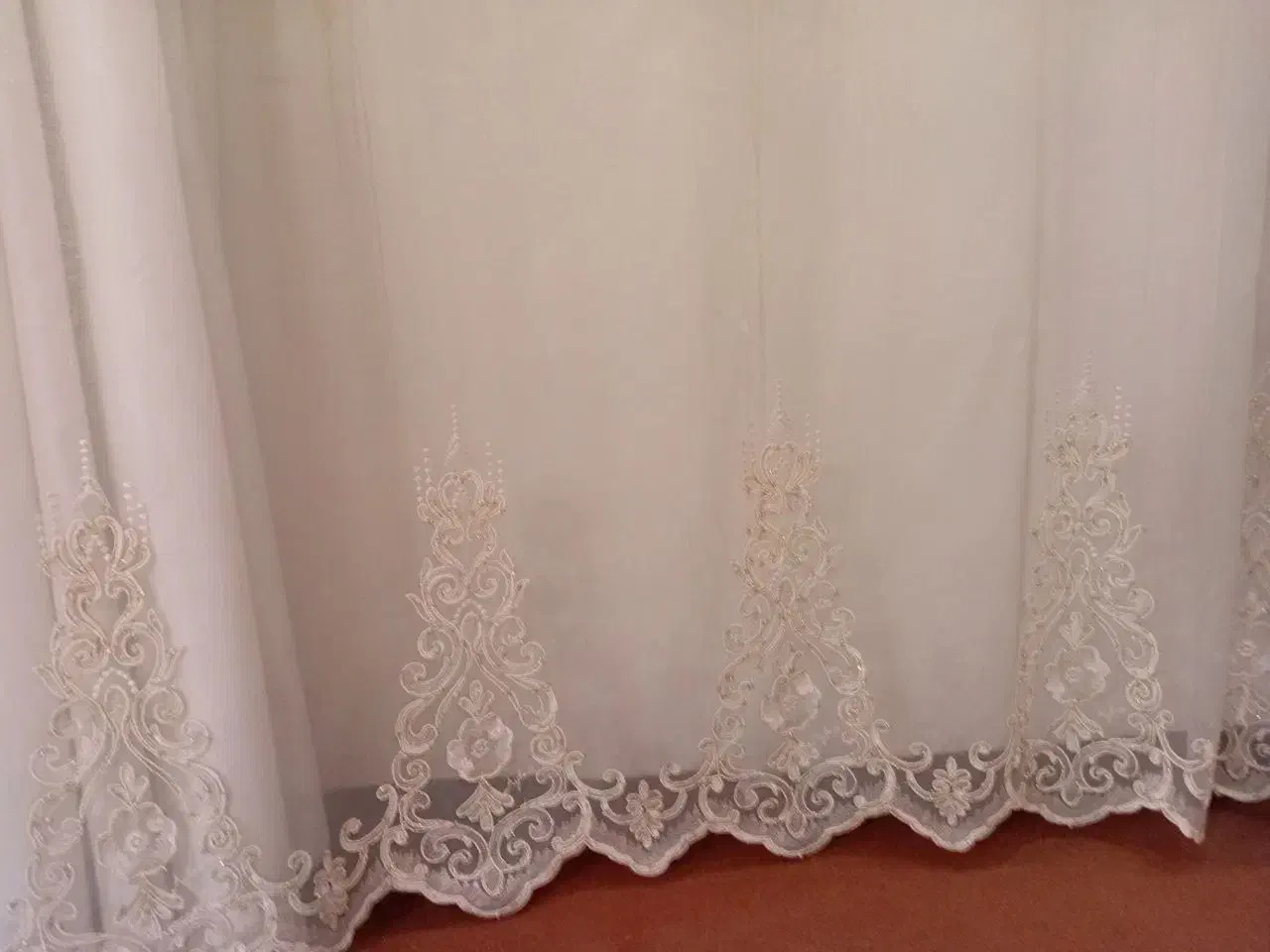 پرده|پرده، رانر، رومیزی|مشهد, کارگران|دیوار