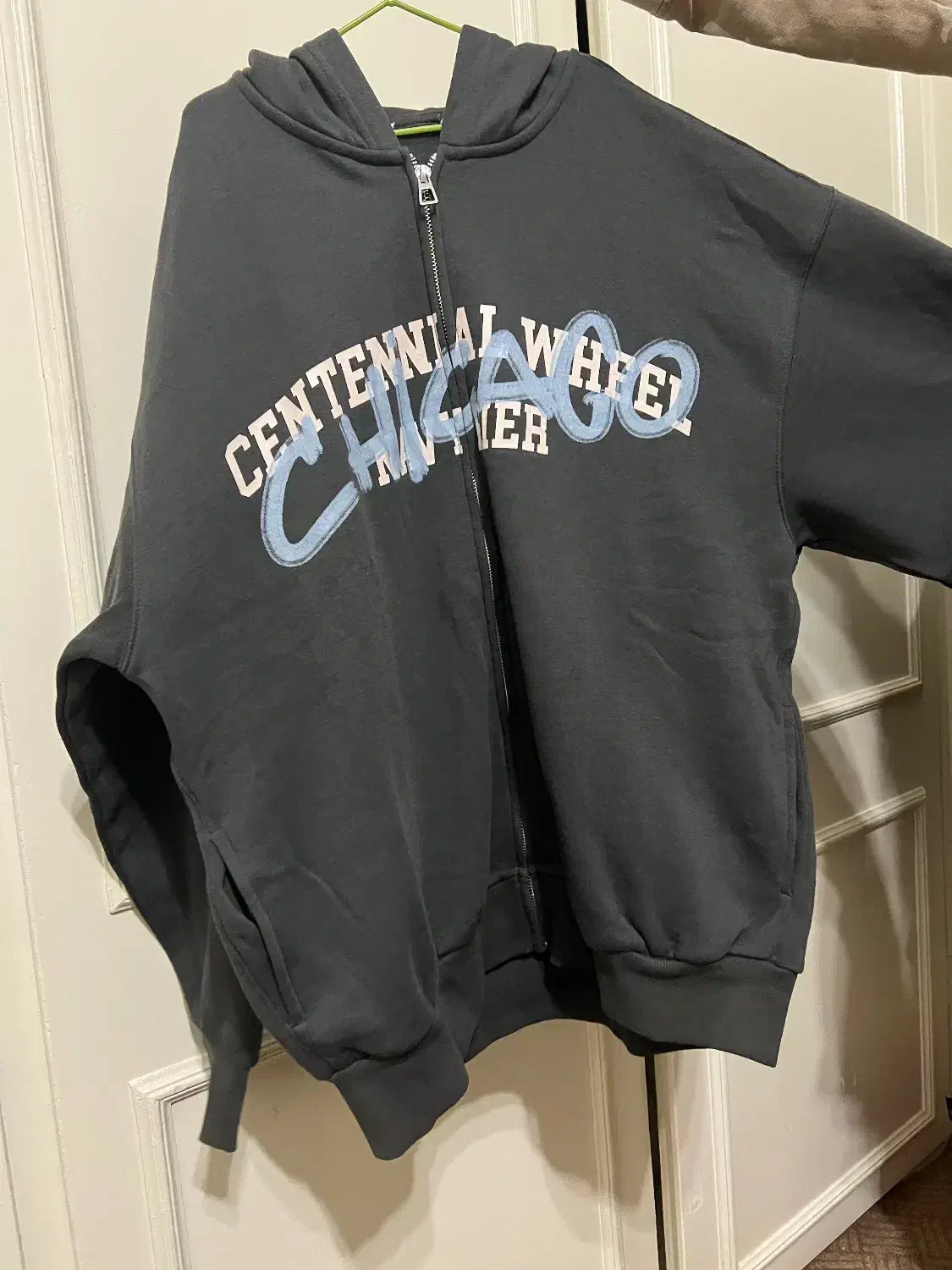 سویشرت توسی|لباس|اصفهان, هزارجریب|دیوار