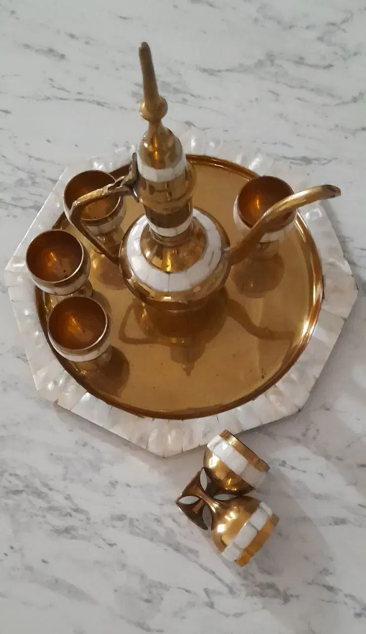 ست شرابخوری دکوری برنجی صدفکاری شده|صنایع دستی و سایر لوازم تزئینی|مرند, |دیوار