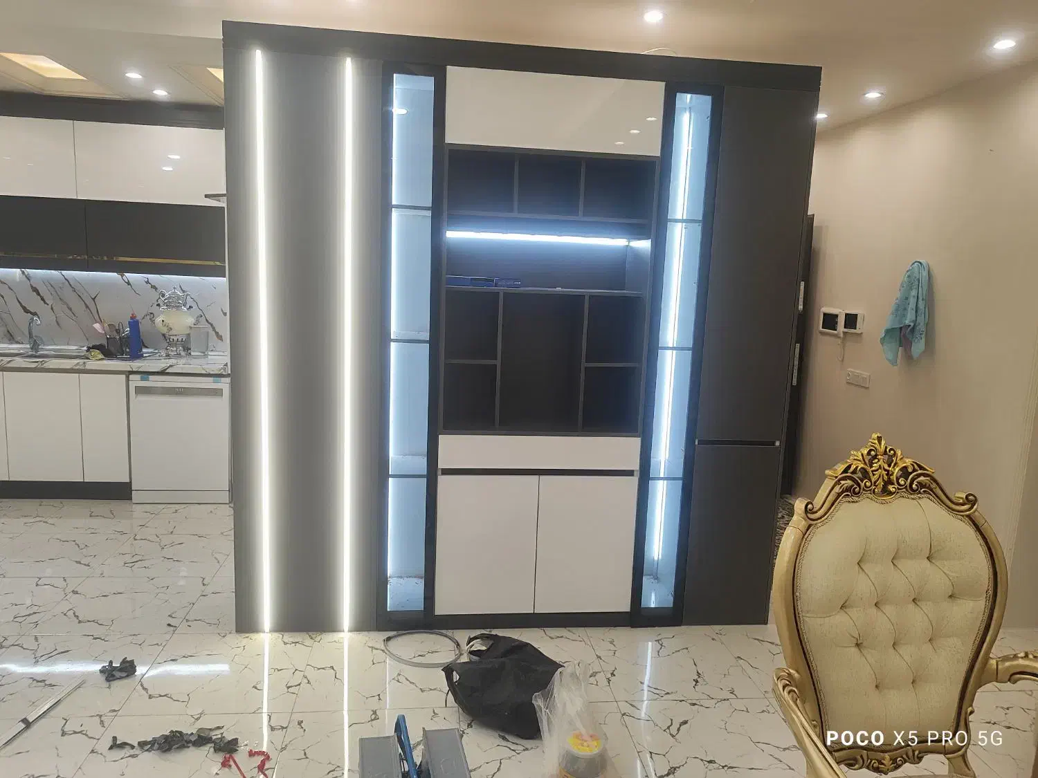 انجام انواع لاین نوری و برق کاری ساختمان|خدمات پیشه و مهارت|نسیمشهر, |دیوار