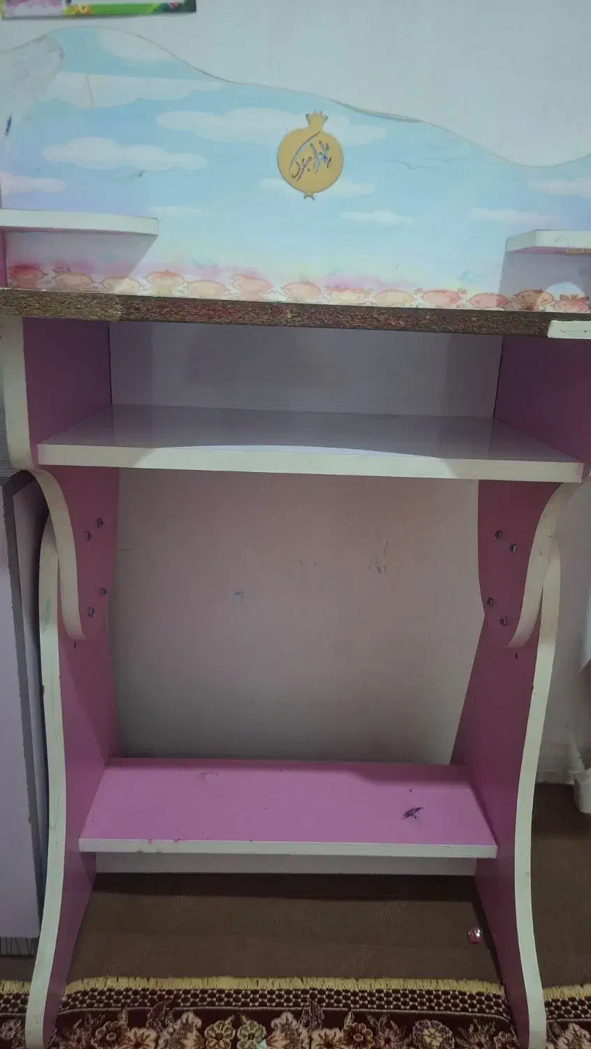 میزتحریرسالم ۲۷۰ هزار|میز تحریر و کامپیوتر|مشهد, کوی المهدی|دیوار