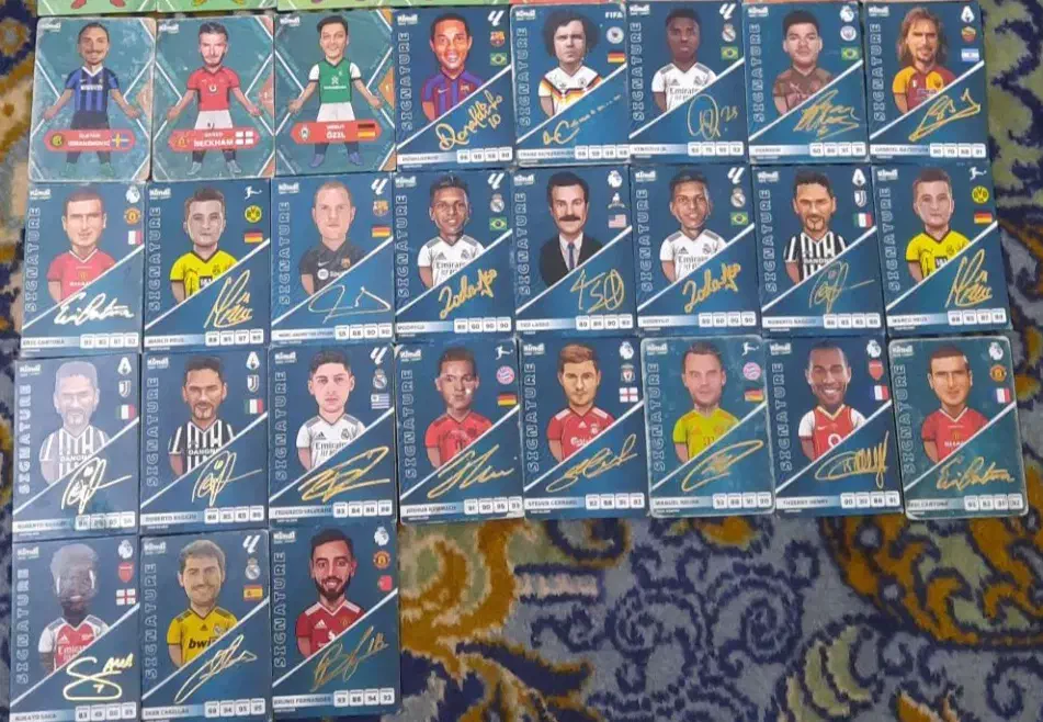 کیمدی|اسباب‌‌بازی|بوژگان, |دیوار