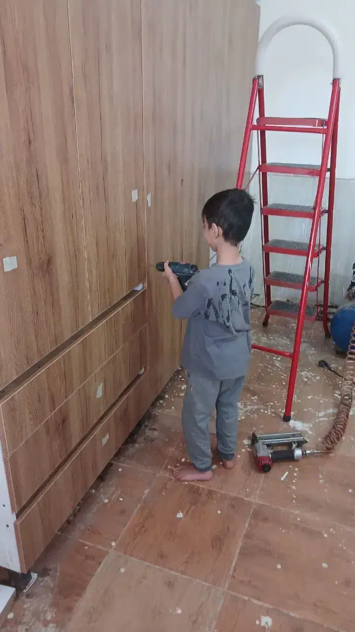 نصاب درب چوب و ام دی اف|خدمات پیشه و مهارت|کاشان, ولیعصر|دیوار