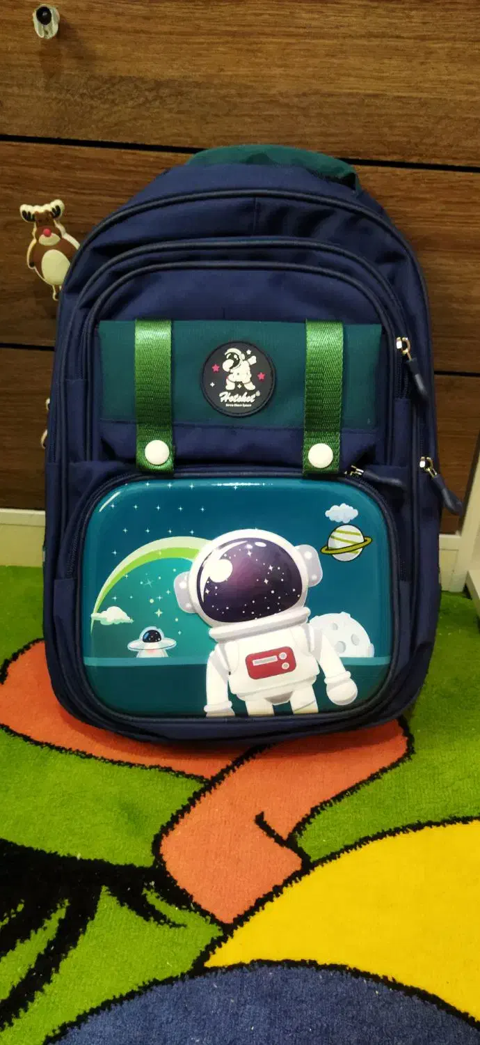 کیف مدرسه نو نو|کیف، کفش، کمربند|اراک, |دیوار