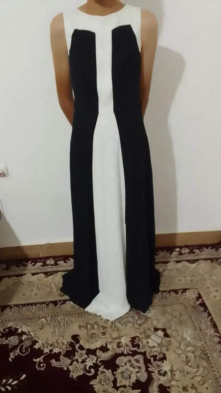 پالتو|لباس|بهارستان, |دیوار