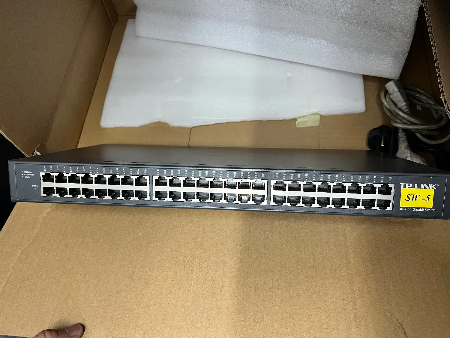 سویچ Tplink 48 port|مودم و تجهیزات شبکه|تهران, شهرآرا|دیوار