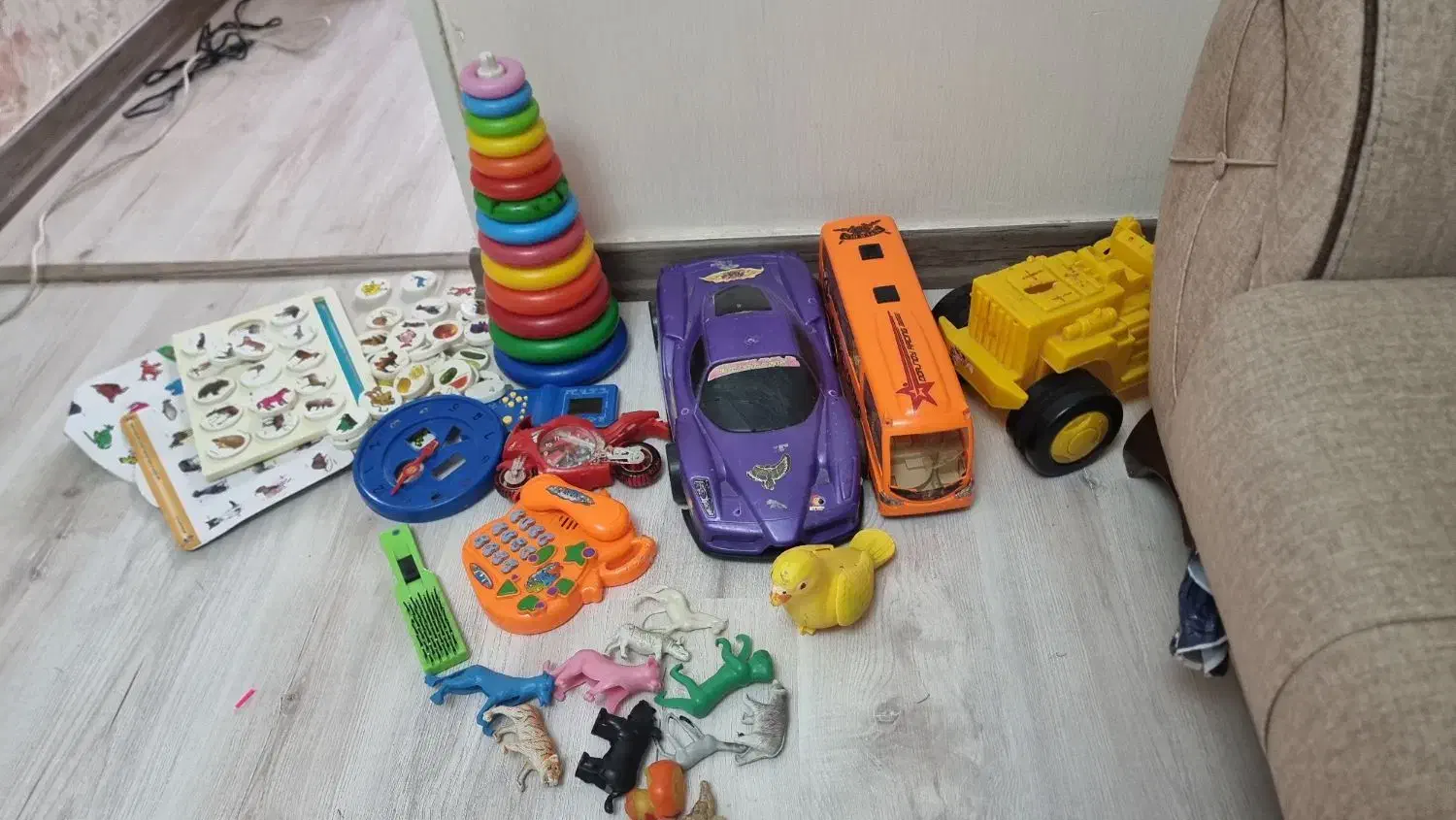 اسباب بازی|اسباب‌‌بازی|تبریز, |دیوار