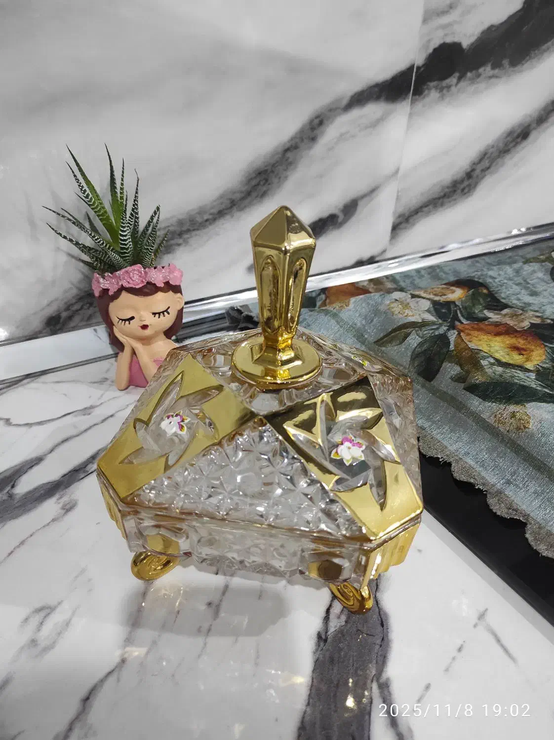 ظروف پذیرایی نو|ظروف سرو و پذیرایی|قرچک, زیبا شهر|دیوار