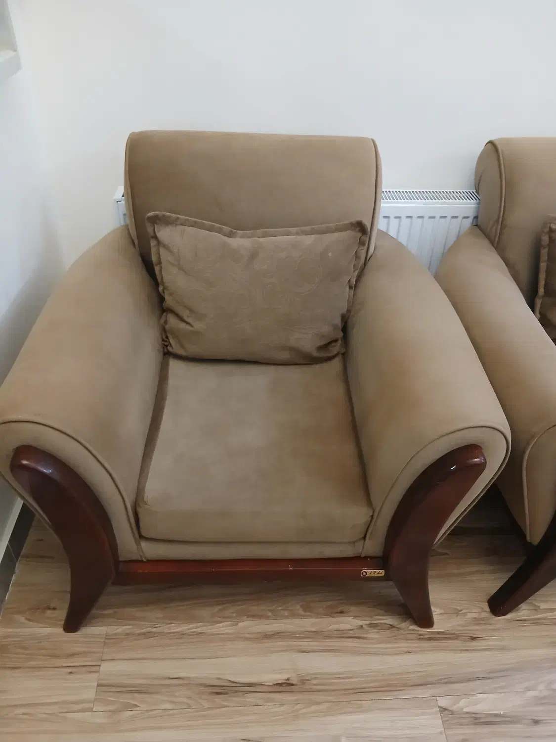 فروش فوری مبلمان راحتی|مبلمان خانگی و میز عسلی|بیجار, |دیوار