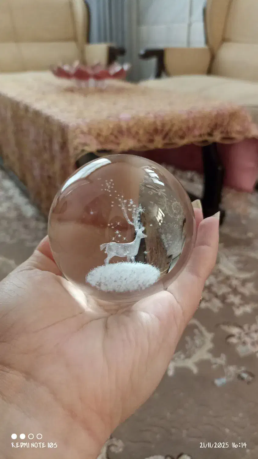 گوی شیشه ای|چراغ خواب و آباژور|فولادشهر, C1|دیوار