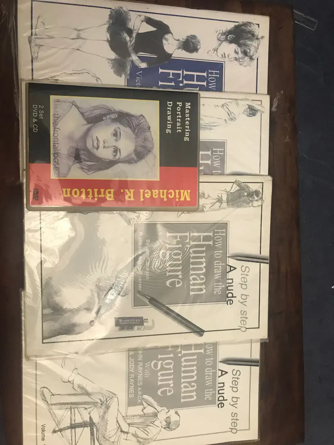 ۴ جلد کتاب طراحیNUDE  اوریجینال آمریکایی|لوازم التحریر|تهران, جماران (نیاوران)|دیوار