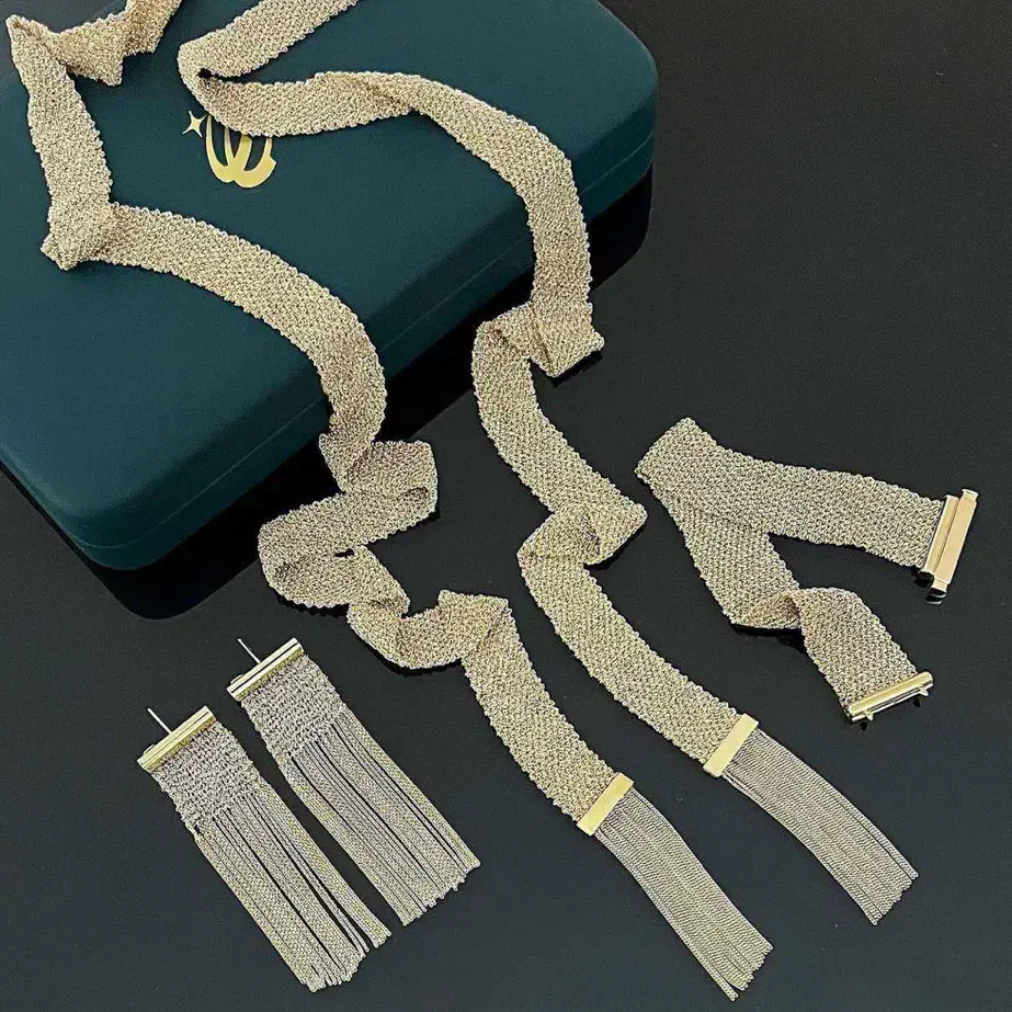 طلا جواهری اریانا/کمترین اجرت/فروش ویژه/تخفیف ویژه|جواهرات|کرج, المهدی|دیوار