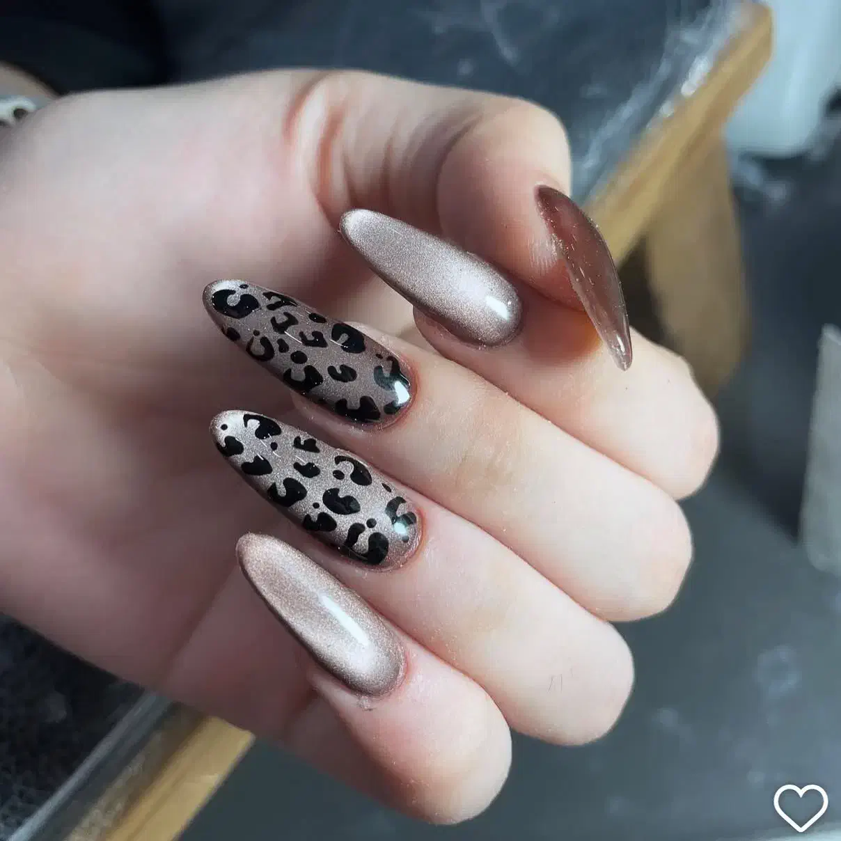 کاشت ناخن|خدمات آرایشگری و زیبایی|قوچان, |دیوار