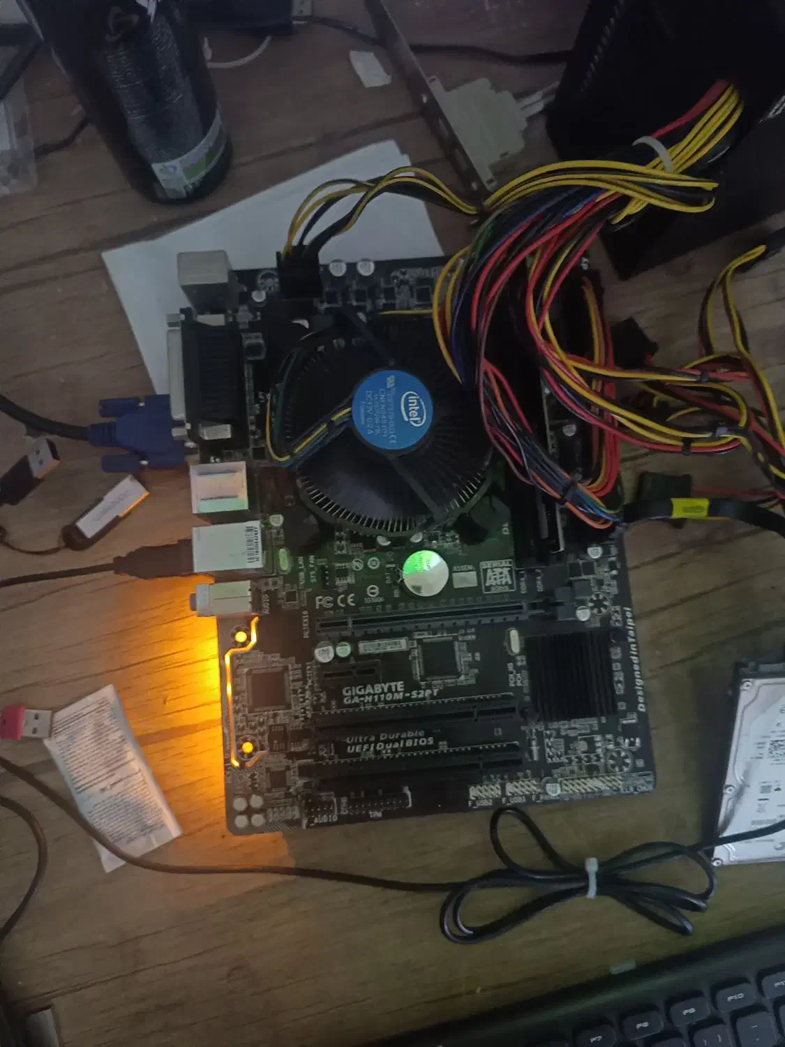 h110گیگا بایتcpu g4400|قطعات و لوازم جانبی رایانه|اصفهان, ابر|دیوار