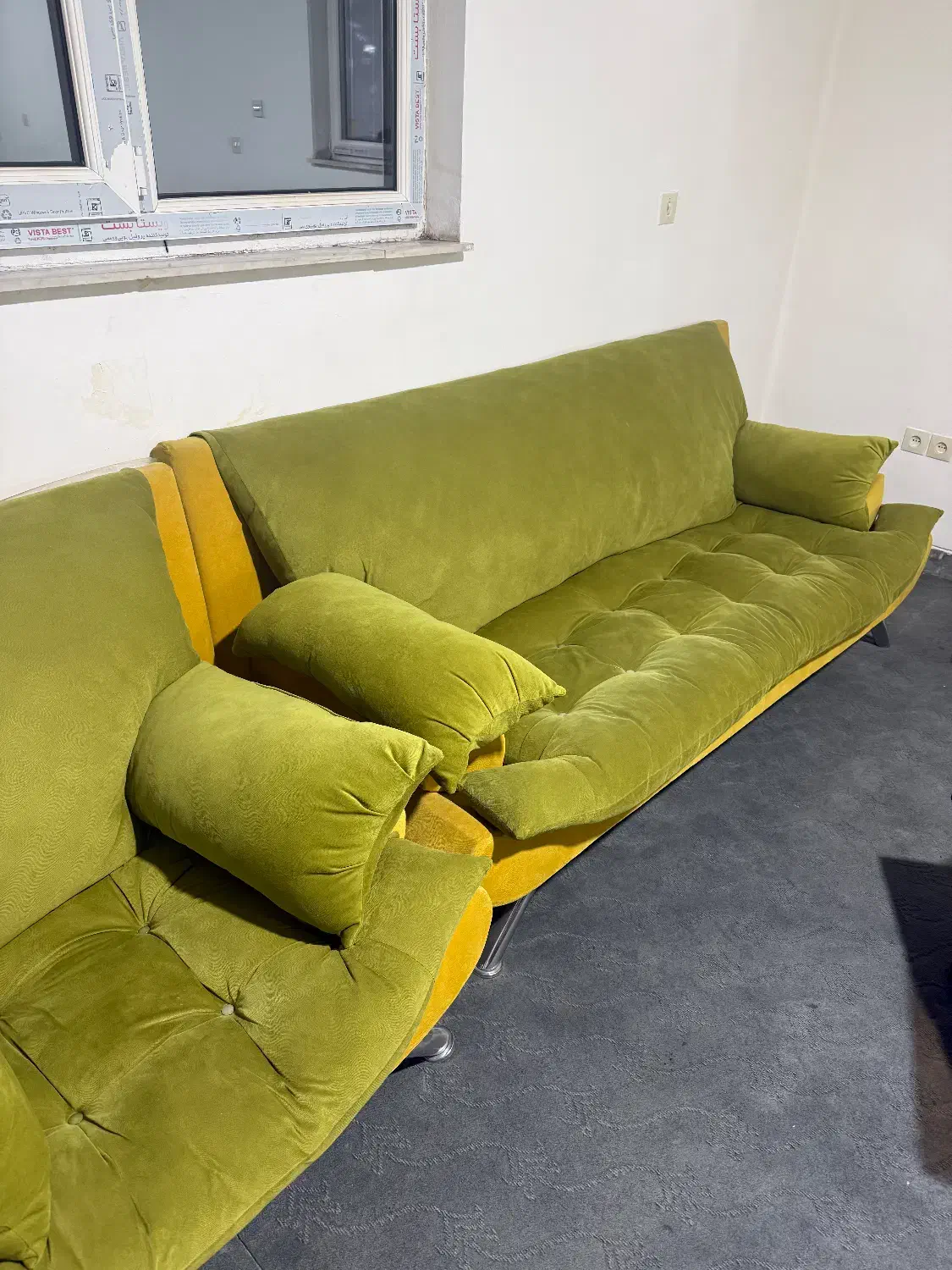 یک دست مبل راحتی ۷ نفره|مبلمان خانگی و میز عسلی|سنندج, |دیوار