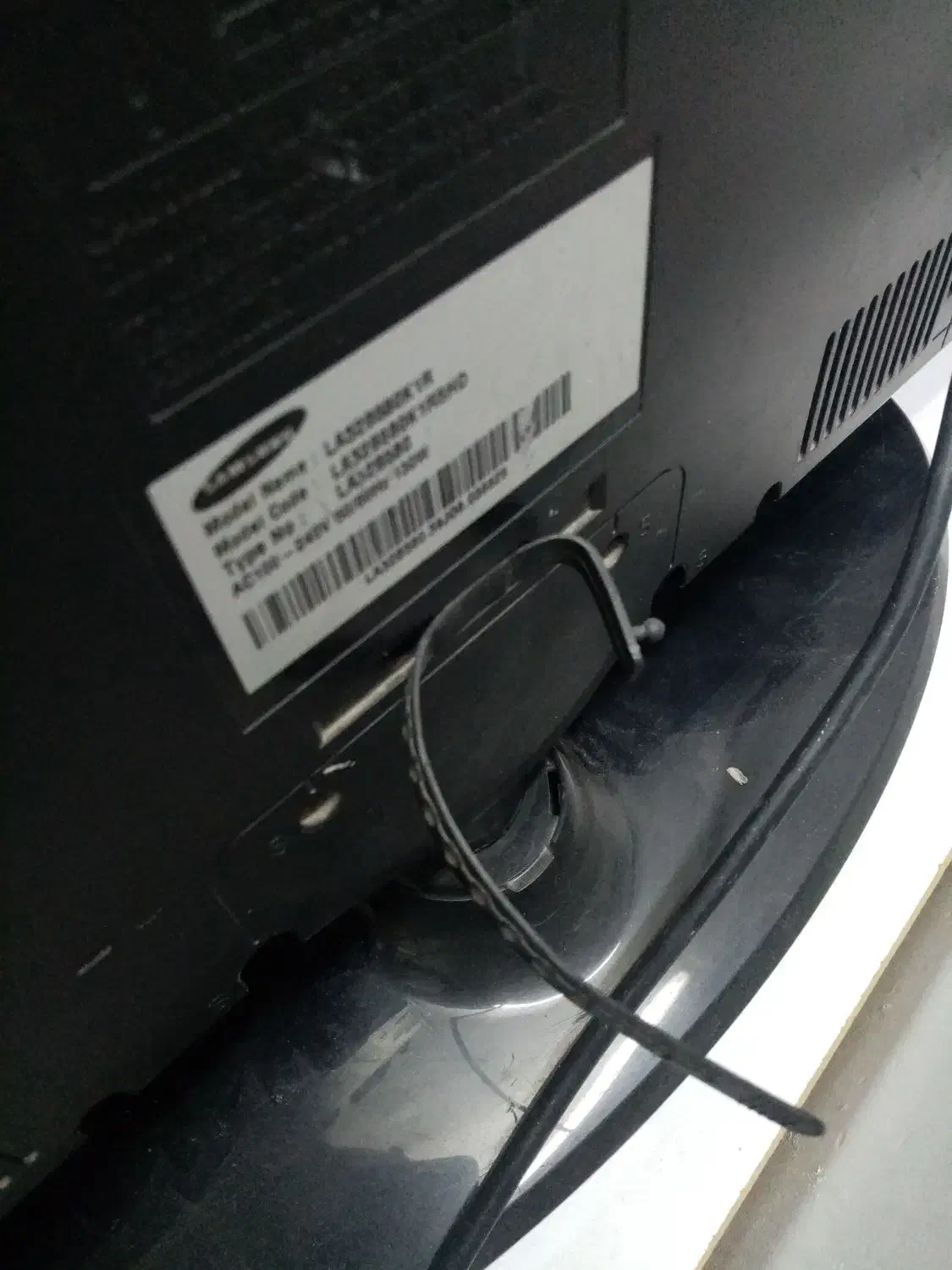 ال‌سی‌دی 32 سامسونگ اصل درحدنو|تلویزیون و پروژکتور|مشهد, کوی سیدی|دیوار