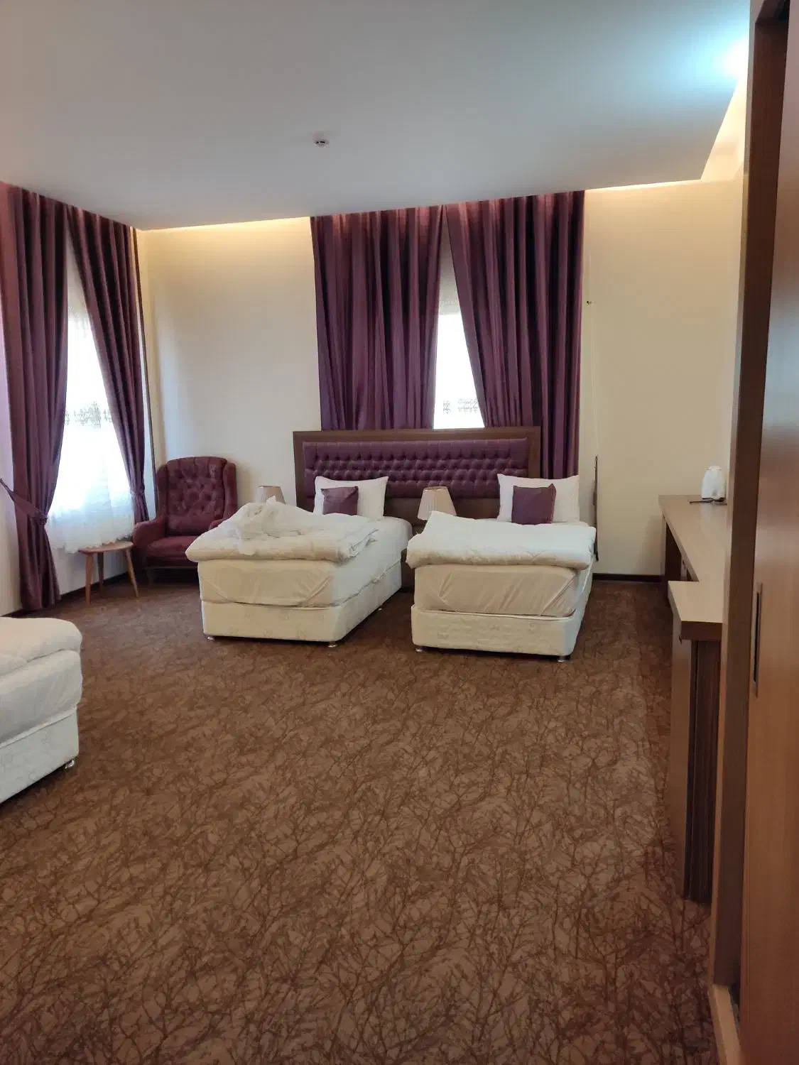 سوییت هتل ،با صبحانه سلف سرویس ،امشب چهل درصدتخفیف|اجارهٔ کوتاه‌مدت آپارتمان و سوئیت|کرمان, |دیوار