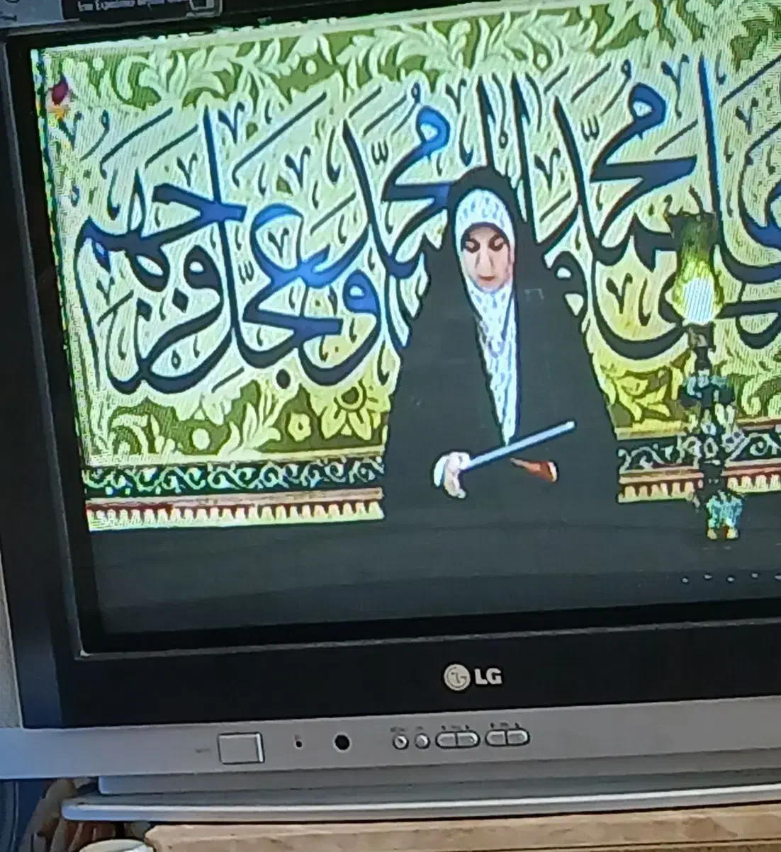 تلویزیون 21اینچ الجی درحدصفر|تلویزیون و پروژکتور|قره ضیاالدین, |دیوار