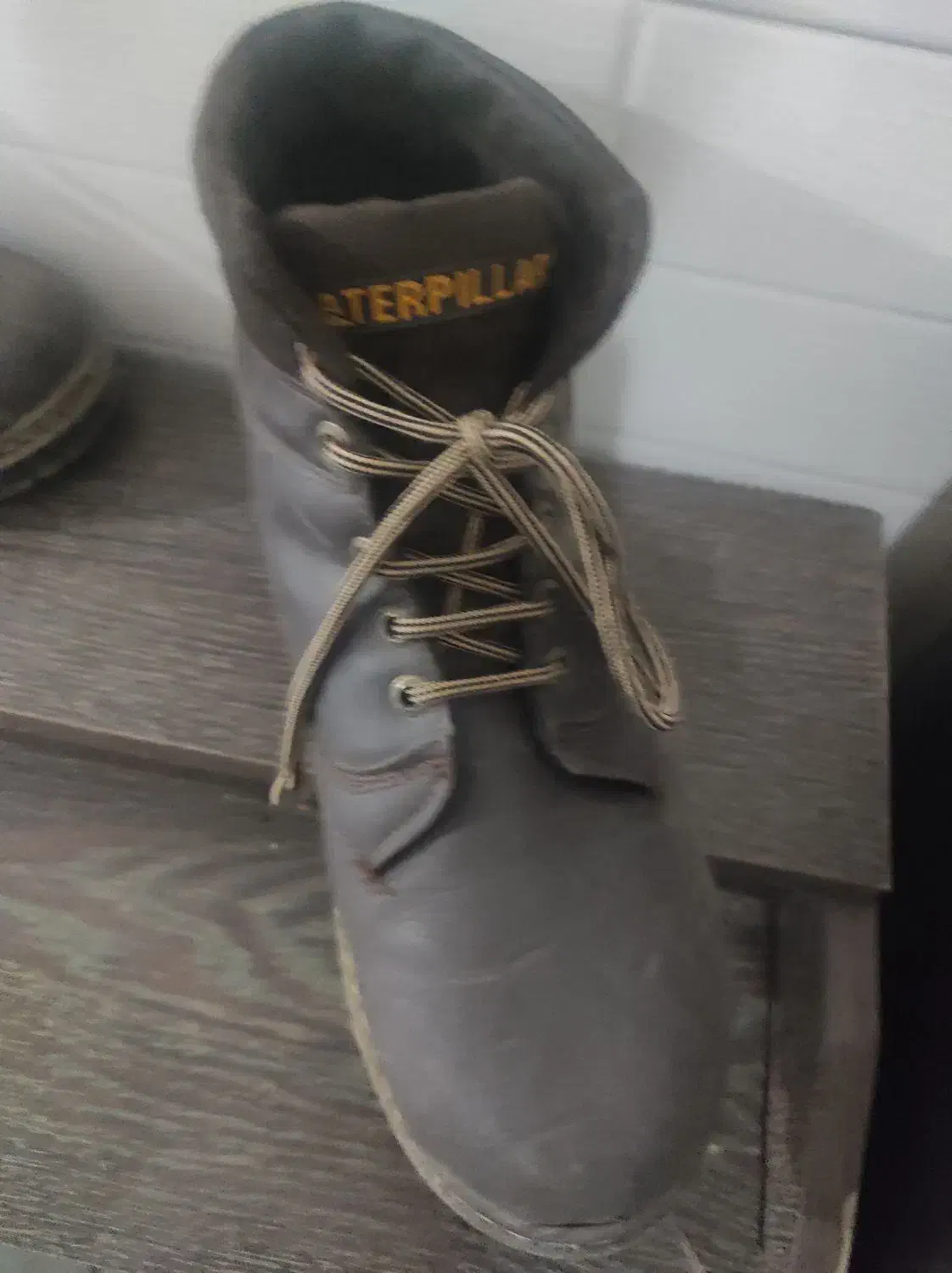 بوت چرم بوفالو کاترپیلر|کیف، کفش، کمربند|زنجان, |دیوار