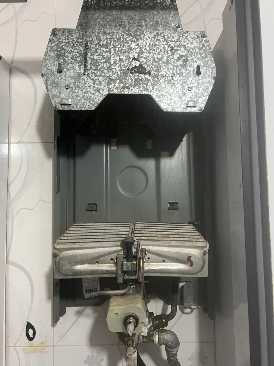 تعمیر آبگرمکن و بخاری|آبگرمکن، پکیج، شوفاژ|شاهرود, |دیوار