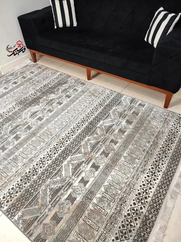 فرش ، کاملا نو رول شده داخل پلاستیک|فرش|اصفهان, خانه اصفهان|دیوار