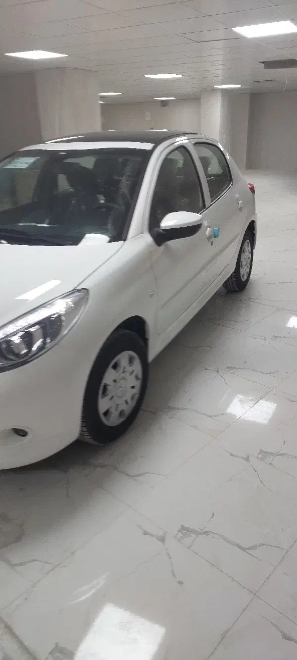 ۲۰۷ سقف شیشه ای رینگ فولادی|خودرو سواری و وانت|خرمآباد, |دیوار