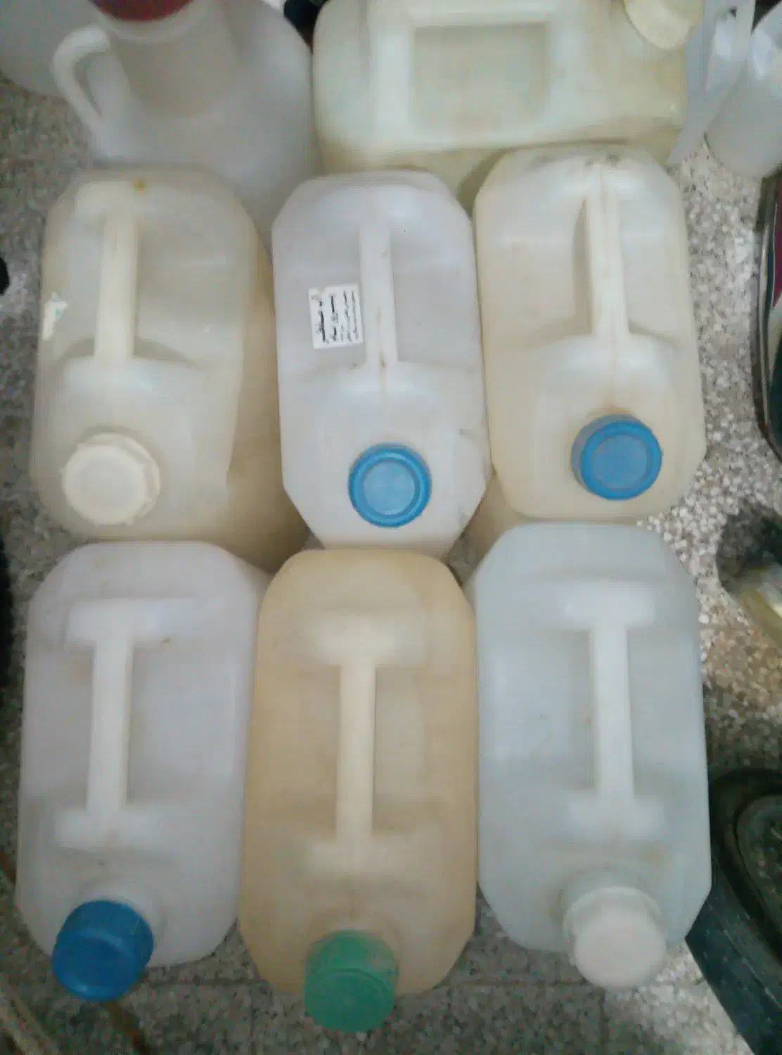 20لیتری|ظروف نگهدارنده، پلاستیکی، یکبارمصرف|اشکذر, |دیوار