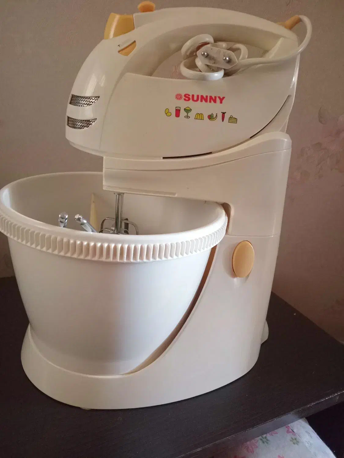 همزن وگوشتکوب برقی|خردکن، آسیاب، غذاساز|نهاوند, |دیوار