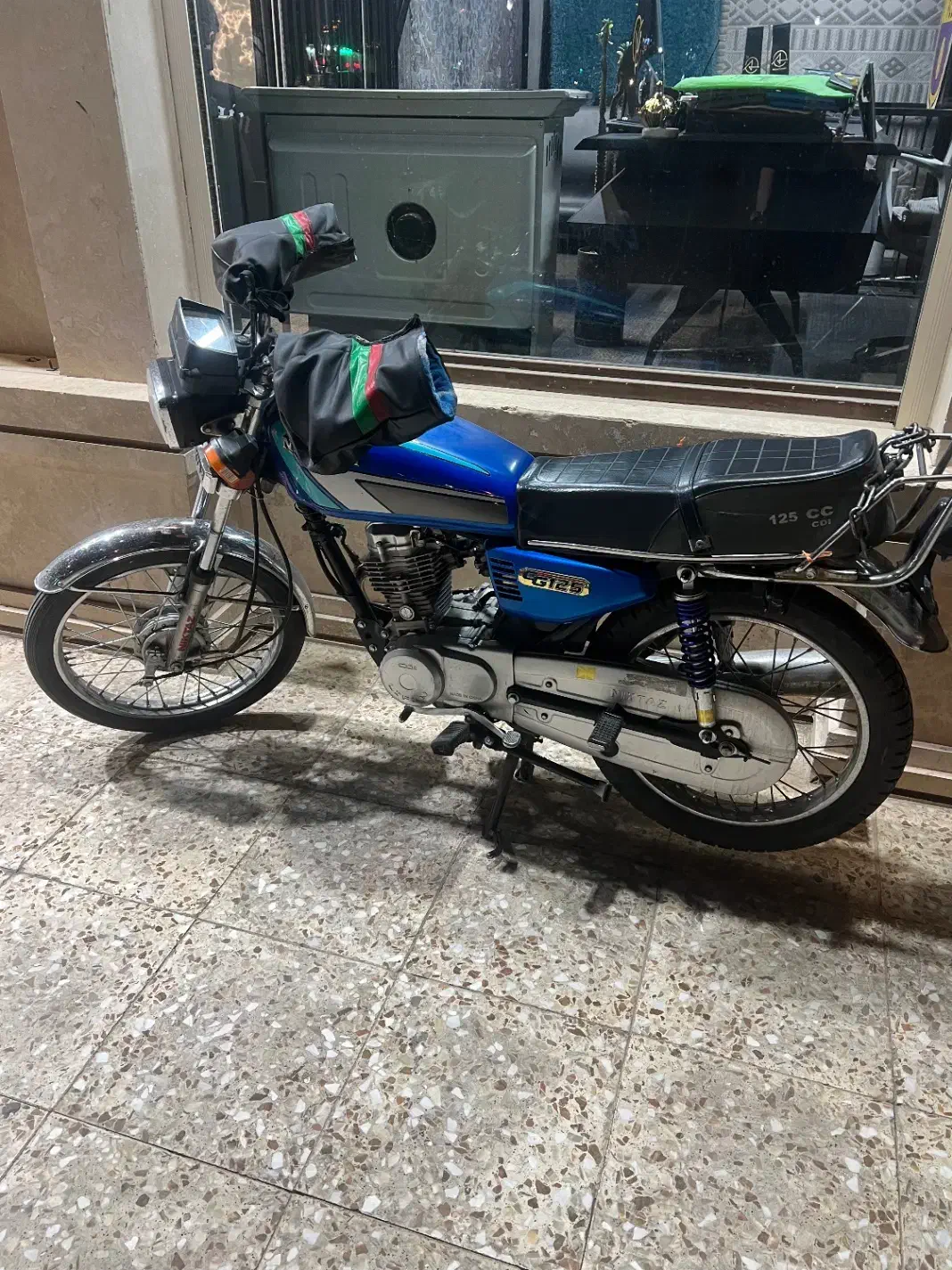 هندا مدل ۹۸|موتورسیکلت|قم, انسجام|دیوار