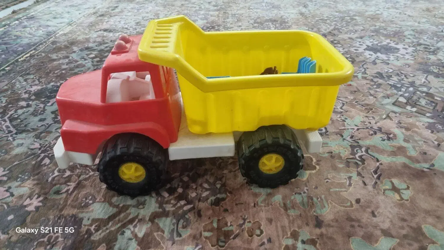 کامیون اسباب بازی|اسباببازی|قم, زنبیل آباد|دیوار