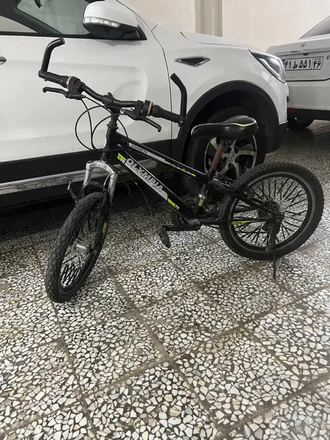 دوچرخه|دوچرخه، اسکیت، اسکوتر|صومعهسرا, |دیوار