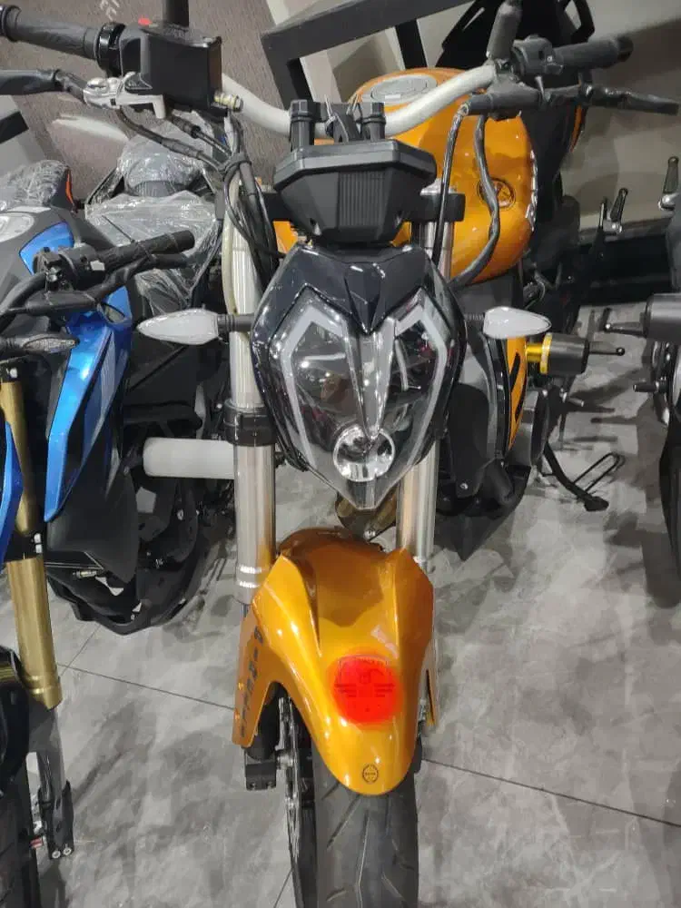 بنای 300طلایی جفت|موتورسیکلت|کرج, گوهردشت|دیوار