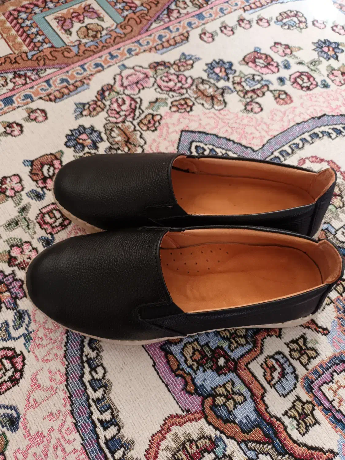 کفش وکتونی نونو|کیف، کفش، کمربند|بروجرد, |دیوار